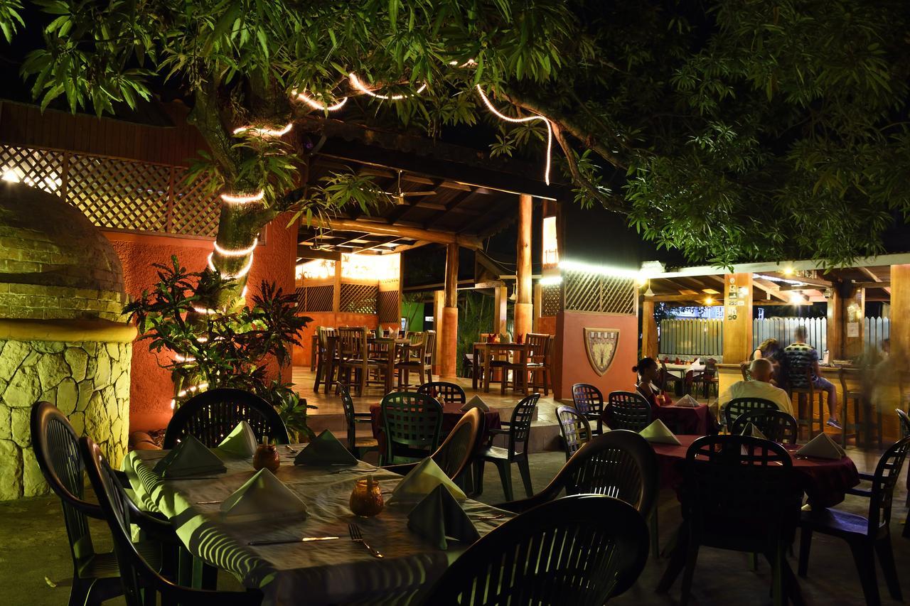 Sunrise Club Hotel Negril Exterior foto